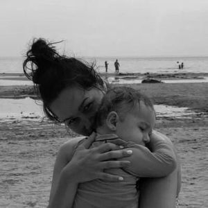 Meet your Posher, Sabrina